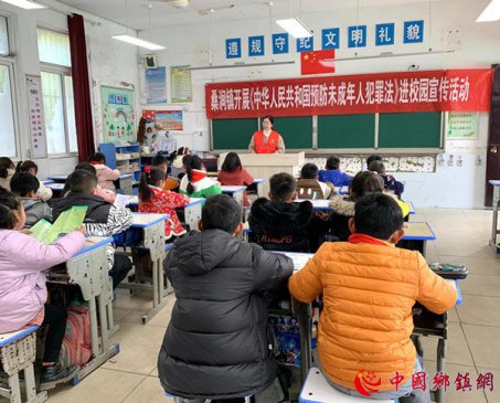 安徽定远县桑涧镇：开展学雷锋法治宣传志愿服