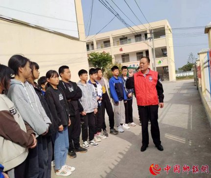 安徽定远县桑涧镇：开展防欺凌法治宣传教育进