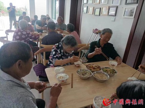 安徽定远县桑涧镇：暖心餐办好民生“食”事