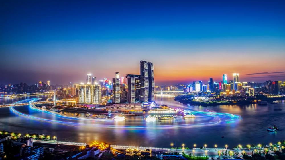 重庆璀璨的夜景。受访者供图