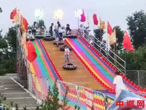 纳凉好去处 点亮夜生活