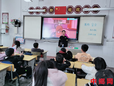 湖南宁远县印山小学：消防安全课 点亮开学季