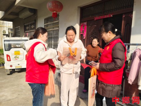 安徽凤阳：大庙镇计生协开展育龄妇女走访宣传