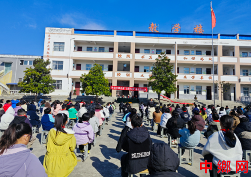 安徽宿州：朱仙庄镇开展“扫黄打非”进校园活动