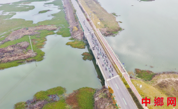 <b>安徽：定远县连江镇成功承办2025长三角自行车联赛</b>