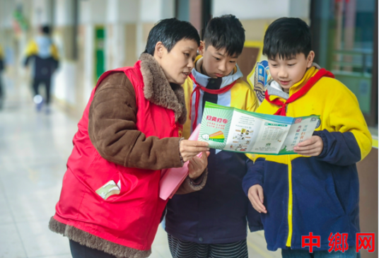 <b>安徽亳州：护苗行动润童心 扫黄打非守净土</b>