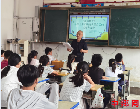 安徽宿州：法治进校园 护苗共成长